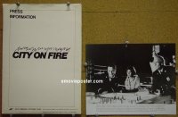 #3789 CITY ON FIRE presskit '79 Barry Newman 
