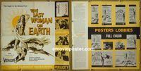 #A474 LAST WOMAN ON EARTH pressbook '60 sexy image!