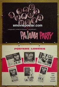#A634 PAJAMA PARTY pressbook '64 Kirk, Annette Funicello