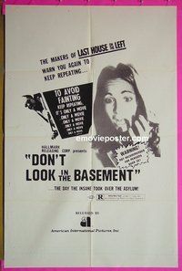 A315 DON'T LOOK IN THE BASEMENT one-sheet movie poster '73 psychos!