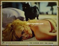 L558 SINGER NOT THE SONG #3 English lobby card '62 Demongeot