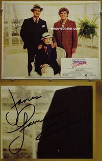 K496 VICTOR VICTORIA personally signed (autographed) lobby card #2 '82 James Garner