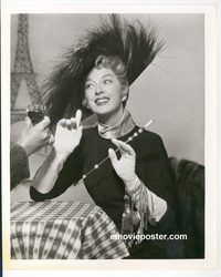 j038 AUNTIE MAME #2 vintage 8x10 still '58 Rosalind Russell w/hat!