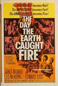 y276 DAY THE EARTH CAUGHT FIRE one-sheet movie poster '62 Janet Munro