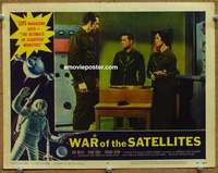 z852 WAR OF THE SATELLITES movie lobby card #5 '58 really tall guy!