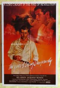 b989 YEAR OF LIVING DANGEROUSLY one-sheet movie poster '83 Mel Gibson