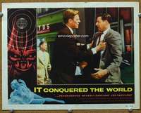 t180 IT CONQUERED THE WORLD movie lobby card #2 '56 Peter Graves c/u!