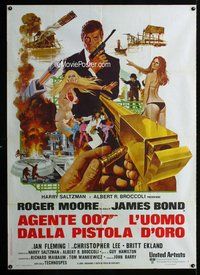 k617 MAN WITH THE GOLDEN GUN Italian one-panel movie poster '74 Moore as Bond