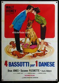 k678 UGLY DACHSHUND Italian 1p R70s Walt Disney, great art of Great Dane with weiner dogs!