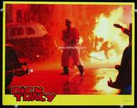 v023 DICK TRACY movie lobby card '90 Warren Beatty w/machine gun!