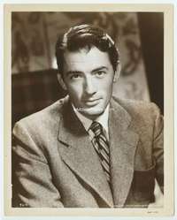 m113 GREGORY PECK 8x10 movie still '40s great close up portrait!