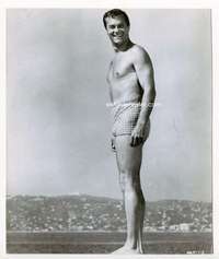 p314 TONY CURTIS 7.25x8.75 movie still '50s beefcake in bathing suit!