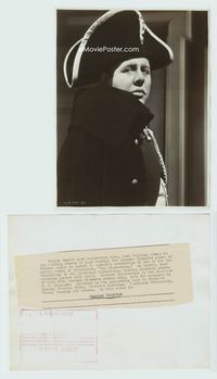 1b169 LES MISERABLES 7.5x9.75 movie still '35 Charles Laughton close up as Inspector Javert!