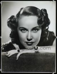 1t055 FAY WRAY deluxe 10.5x13.5 '30s close portrait w/chin resting on jeweled hand by A.L. Schafer!