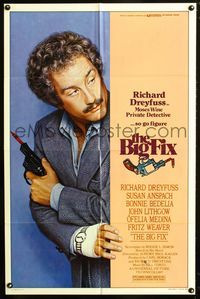 2c124 BIG FIX one-sheet '78 great close image of detective Richard Dreyfuss with crayon in his gun!