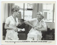 2d030 ALICE DOESN'T LIVE HERE ANYMORE 8x10.25 '75 waitresses Ellen Burstyn & Diane Ladd, Scorsese