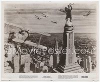 2q315 KING KONG 8x10 R56 most classic image of giant ape on Empire State Building vs many planes!