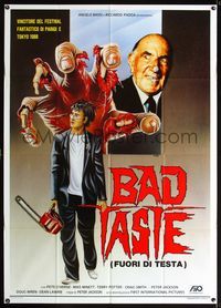 2u090 BAD TASTE Italian 1p '87 early Peter Jackson, art of gruesome hand grabbing boy w/chainsaw!