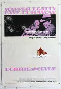 2x053 BONNIE & CLYDE linen 1sheet '67 great image of classic crime duo Warren Beatty & Faye Dunaway!