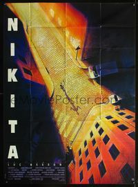 3v577 LA FEMME NIKITA French one-panel '90 Luc Besson, Anne Parillaud, cool overhead view artwork!