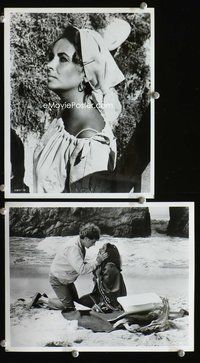 3y720 SANDPIPER 2 8x10 movie stills '65 great close-up of sexy Elizabeth Taylor, Richard Burton