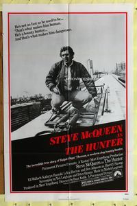 3z478 HUNTER one-sheet poster '80 great image of bounty hunter Steve McQueen riding on top of train!