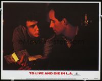 4c870 TO LIVE & DIE IN L.A. LC #1 '85 guy shows lots of cash to John Pankow, William Friedkin