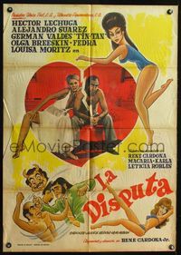 4e143 LA DISPUTA Mexican movie poster '74 wacky art of guys fighting over sexy barely-dressed babes!