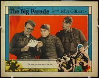 4f447 BIG PARADE LC '25 King Vidor World War I classic, three soldiers reading letter from home!