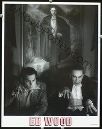 4f560 ED WOOD lobby card '94 Tim Burton, Johnny Depp with Martin Landau as Bela Lugosi by painting!