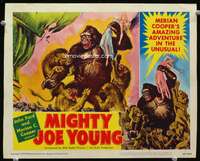 4f778 MIGHTY JOE YOUNG LC #2 '49 great fx art card of giant gorilla holding girl attacked by lions!