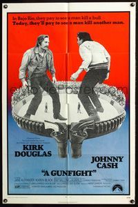 4j319 GUNFIGHT 1sh '71 people pay to see Kirk Douglas and Johnny Cash try to kill each other!