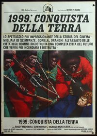 5c376 CONQUEST OF THE PLANET OF THE APES Italian 1p '72 different image of gorillas with guns!