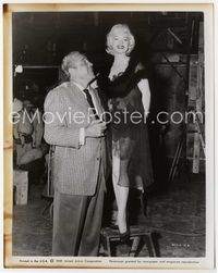 5j551 SOME LIKE IT HOT candid 8x10 still '59 sexiest barely-dressed Marilyn Monroe posing w/visitor!