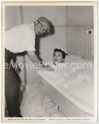5j547 SOME LIKE IT HOT candid 8x10 still '59 director Wilder giving advice to Tony Curtis in bath!