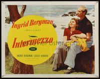 6t251 INTERMEZZO 1/2sh R56 close up of Ingrid Bergman & Leslie Howard sitting by ocean!