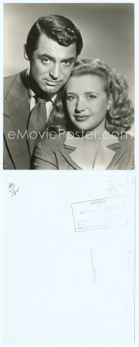 7b148 ARSENIC & OLD LACE 7.25x9.25 still '44 portrait of Cary Grant & Priscilla Lane by Welbourne!