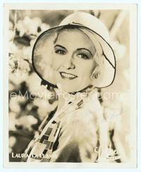 7f068 LAURA LA PLANTE deluxe signed 8x10 still '20s great close smiling portrait wearing cool hat!