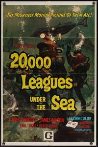 7y008 20,000 LEAGUES UNDER THE SEA 1sh R71 Jules Verne classic, wonderful art of deep sea divers!