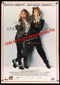 8e265 DESPERATELY SEEKING SUSAN Italian 1sh '85 image of bad girls Madonna & Rosanna Arquette!