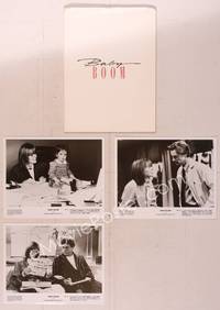 8g159 BABY BOOM presskit '87 business woman Diane Keaton wants nothing to do with adorable baby!