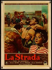 8y178 LA STRADA Italian photobusta '54 Federico Fellini, chained strongman Anthony Quinn & Masina!