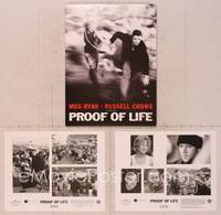 8z177 PROOF OF LIFE presskit '00 Meg Ryan & Russell Crowe on the run in South America!
