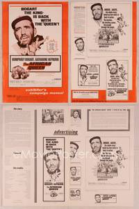 9f045 AFRICAN QUEEN pressbook R68 Humphrey Bogart & Katharine Hepburn classic!