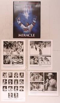 9h194 MIRACLE presskit '04 Kurt Russell plays Olympic ice hockey, cool artwork!