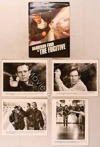 9w212 FUGITIVE presskit '93 Harrison Ford is on the run from obsessed detective Tommy Lee Jones!