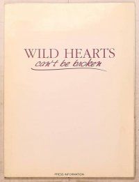 1j225 WILD HEARTS CAN'T BE BROKEN presskit '91 Gabrielle Anwar jumps horses after he's blinded!