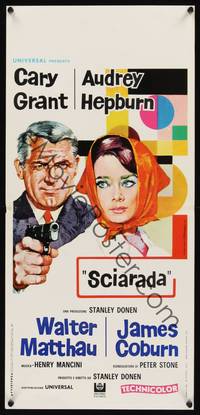 1k528 CHARADE Italian locandina R69 completely different art of Cary Grant & sexy Audrey Hepburn!