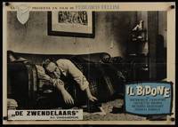 1k509 SWINDLE Italian photobusta '55 Federico Fellini's Il bidone, Broderick Crawford on couch!