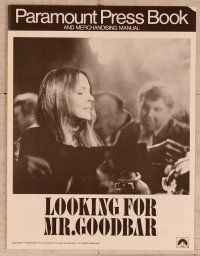 2f267 LOOKING FOR MR. GOODBAR pressbook '77 close up of Diane Keaton, directed by Richard Brooks!